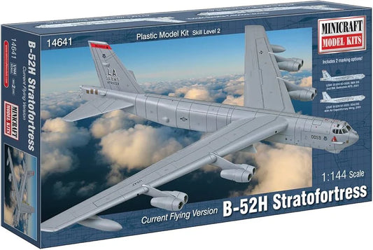 Minicraft B-52H Stratofortress 1/144