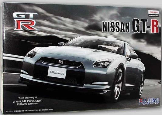 Fujimi Nissan GT-R 35 1/24