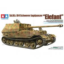 Tamiya Sd.Kfz.184 Schwerer Jagdpanzer "Elefant" 1/35