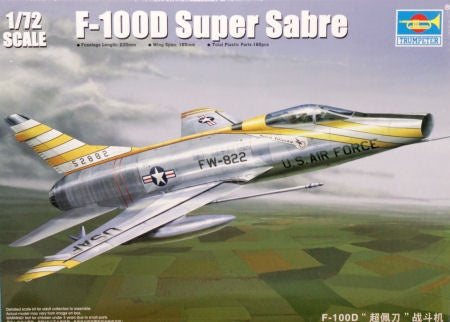TRUMPETER 1/72 F-100D SUPER SABRE