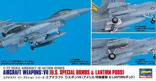 HASEGAWA X72-12 1/72 AIRCRAFT WEAPONS VII US SPECIAL BOMBS & LANTIRN POD